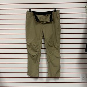 Men’s Swiss tech slats size 38 x 30 tan